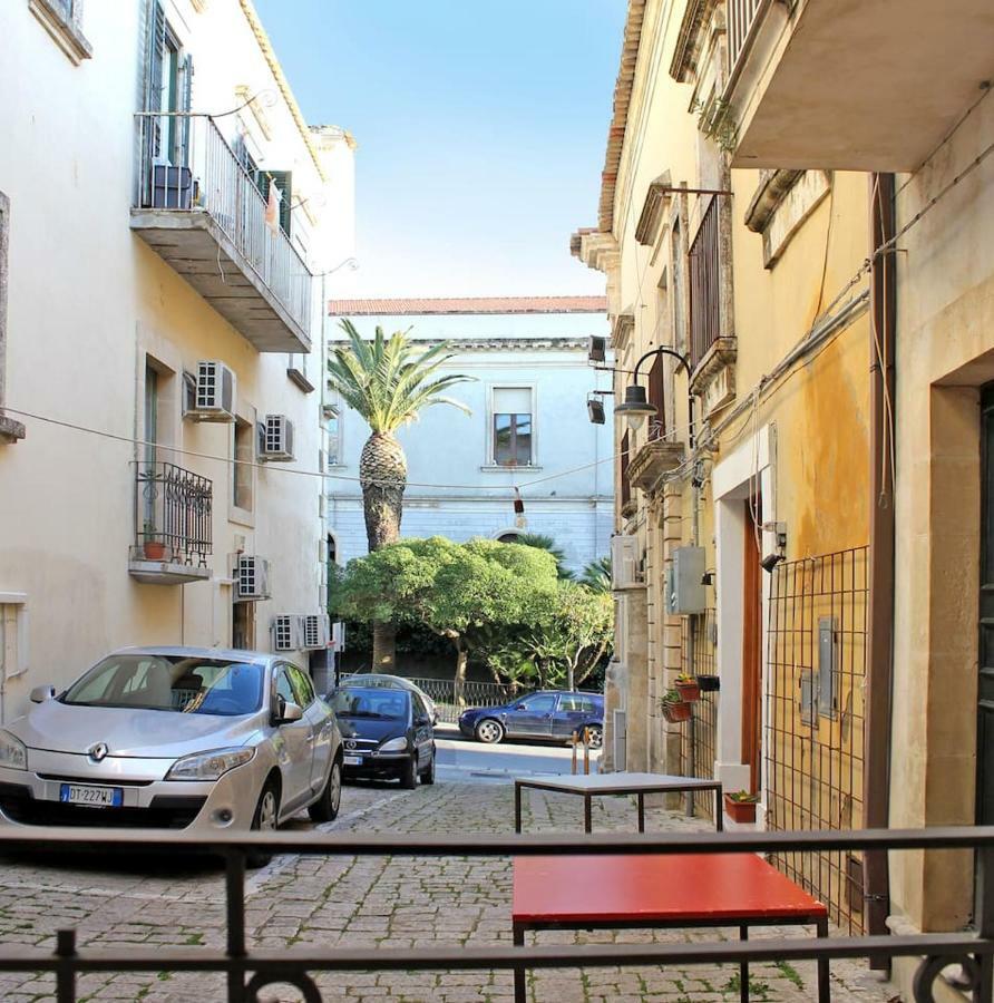 Dimora Vera Chiaramonte Gulfi Buitenkant foto